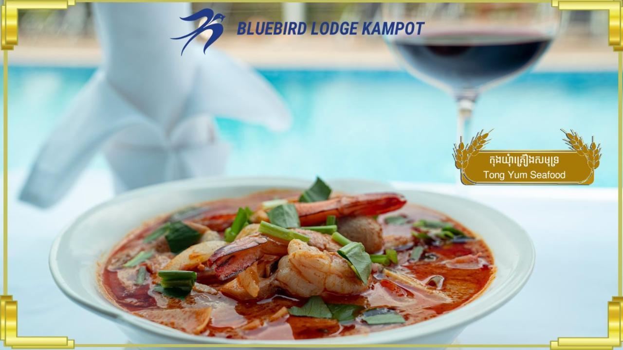 Bluebird Lodge كامبوت المظهر الخارجي الصورة