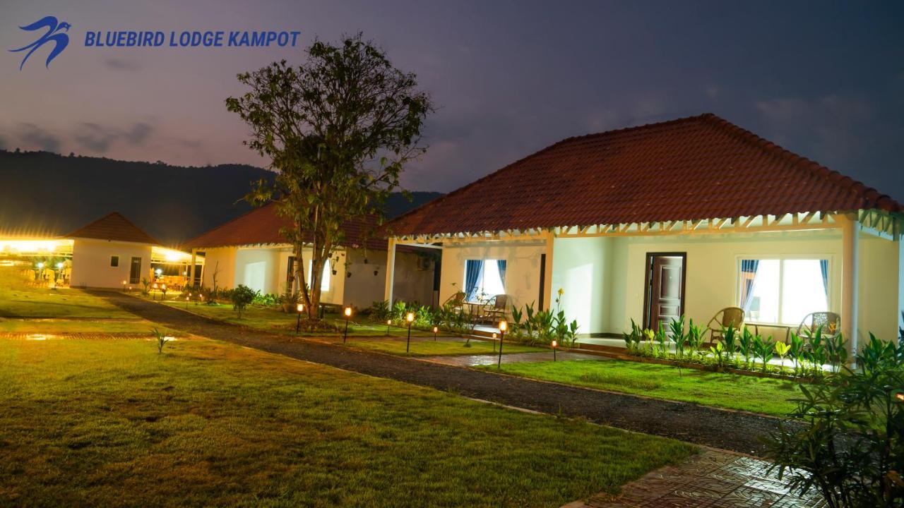 Bluebird Lodge كامبوت المظهر الخارجي الصورة